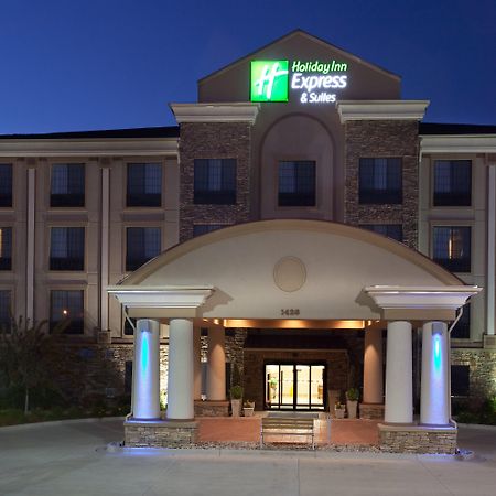 Holiday Inn Express Hotel & Suites Fort Collins By Ihg Екстер'єр фото