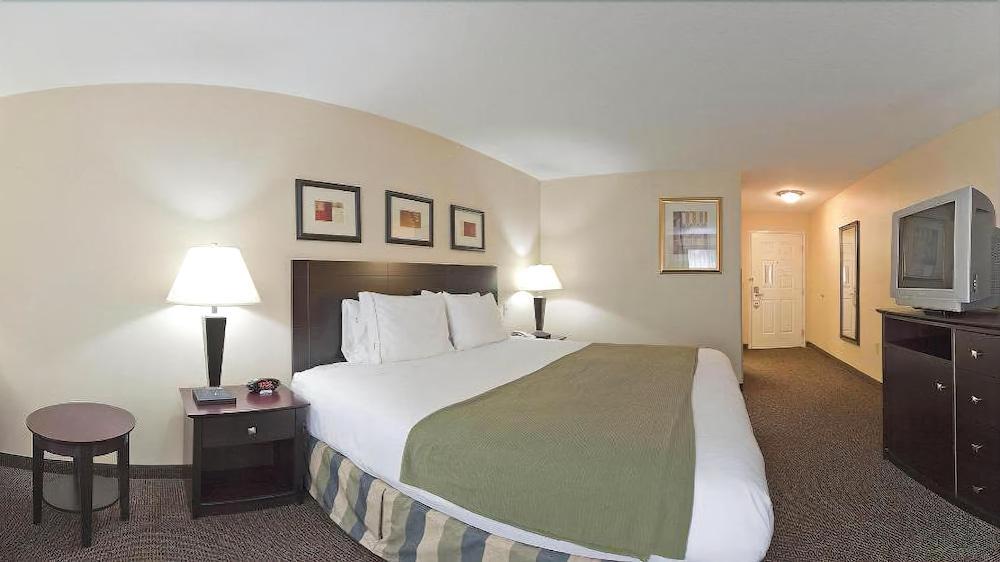 Holiday Inn Express Hotel & Suites Fort Collins By Ihg Екстер'єр фото