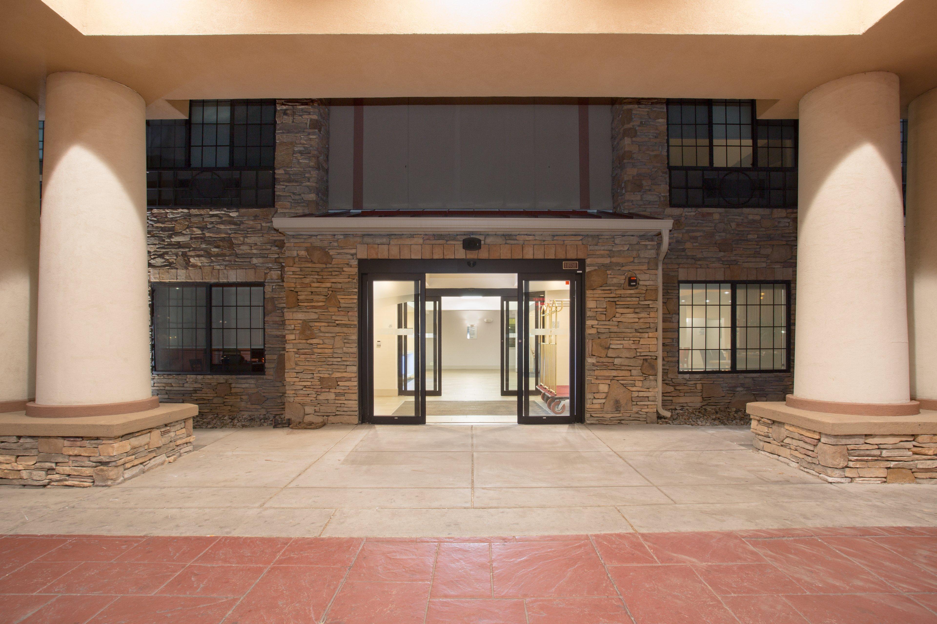 Holiday Inn Express Hotel & Suites Fort Collins By Ihg Екстер'єр фото