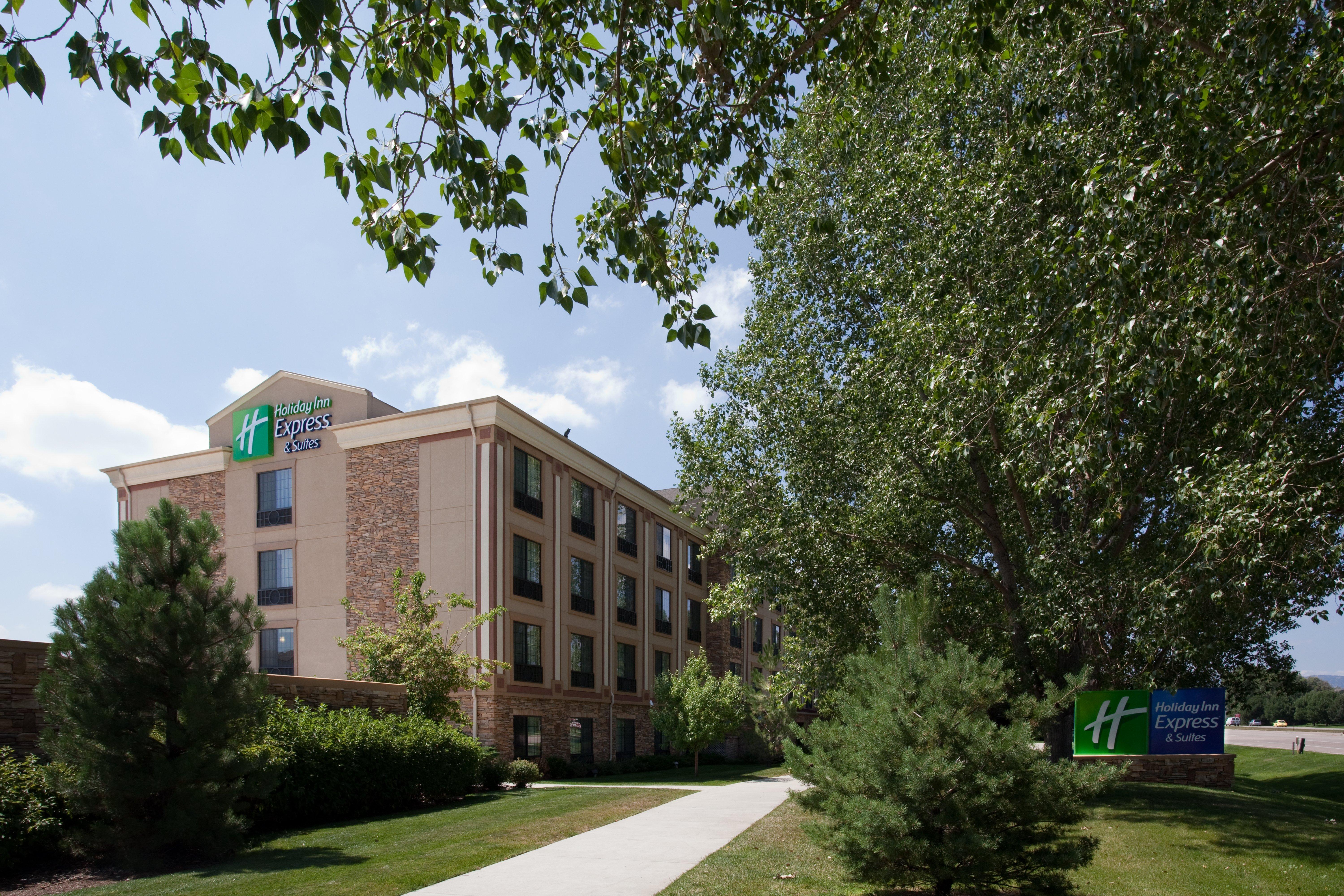 Holiday Inn Express Hotel & Suites Fort Collins By Ihg Екстер'єр фото