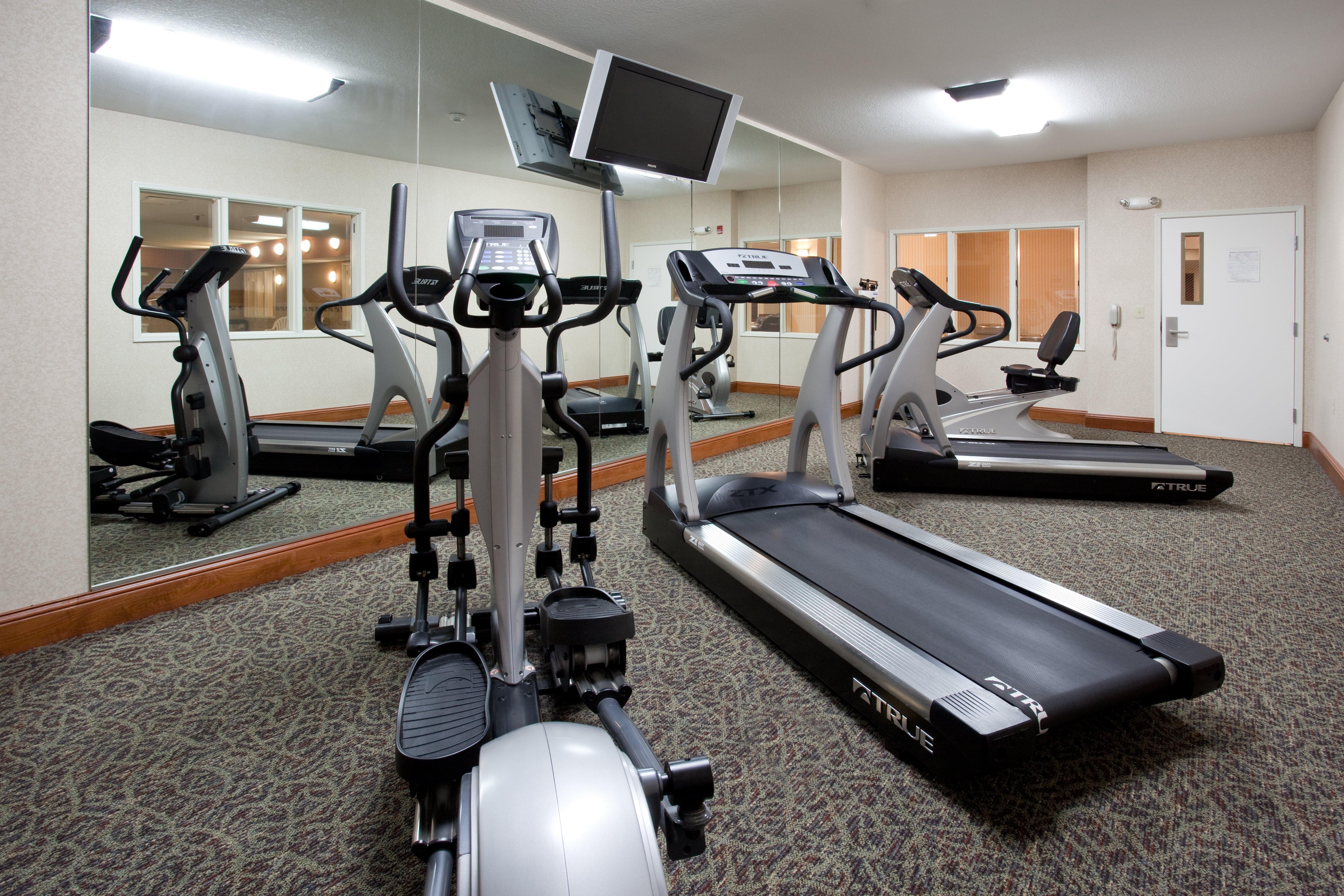 Holiday Inn Express Hotel & Suites Fort Collins By Ihg Екстер'єр фото